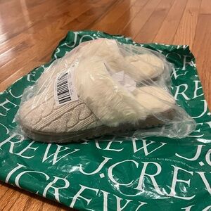 Wmns Cable Knit slippers, size 7 color: Ivory